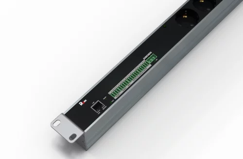 Упр. верт. блок розеток с монит. Rem-MC1 2х2 S, 2x3 С13, 2x2 С19, 32A, алюм., 33-48U, колодка (R-MC1-32-2X2S-2X3C13-2X2C19-A-1420-K)