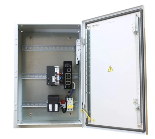 Уличный коммутатор OSNOVO OS-46T1(SW-60812/I) Уличный коммутатор с термостабилизацией на базе уличной станции OSNOVO OS-46T1. Порты: 6 x FE (10/100Base-T) с PoE (до 30W) + 2 x FE (10/100Base-T) с PoE (до 60W) + 1 x GE (