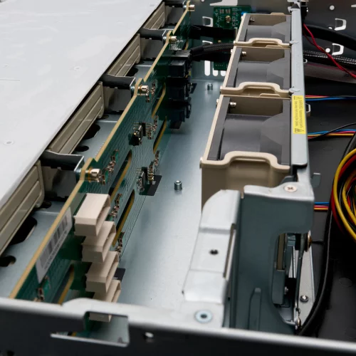 Серверный корпус/ 2U rackmount, EATX, ATX, Micro-ATX and Mini-ITX mb, 12*3.5