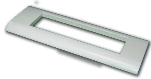 Пластиковая накладка на цоколь, 135x45, белая (LAN-FR45X135-WH)
