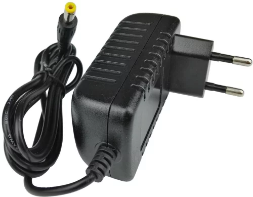 Блок питания (сетевой адаптер) OSNOVO PS-24024 Блок питания (сетевой адаптер) DC24V, 1A (24Вт макс.). Диапазон входных напряжений: AC100-240V. Штекер 2.1x5.5мм. Размеры (ШхВхГ): 43,5x83,3x66,7мм. Рабочая температура: -10...+70гр. С