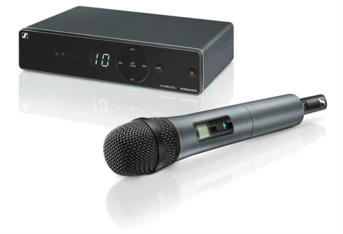 РЧ-системы и элементы Sennheiser XSW 1-825-B Вокальная РЧ-система, 614-638, 10 каналов,настольный приёмник, ручной передатчик, динамический капсюль (825), кардиоида (507109)