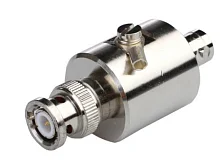 Устройство грозозащиты OSNOVO SP-SDI/1 Устройство грозозащиты для цепей передачи видеосигналов формата SDI(HD-SDI, 3G-SDI). Полоса пропускания до 3Гбит/с. Максимальный ток разряда 20кА. Время отклика не более 1нс. Вх.(линия