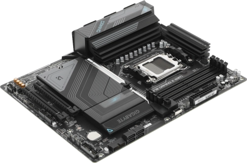 Материнская плата GIGABYTE X870 GAMING X WIFI7, AM5, X870, 4*DDR5, 4*SATA, 3*M.2, 4*USB 3.2, 4*USB 2.0, 2*Type-C, 3*PCIx16, HDMI, ATX фото 5