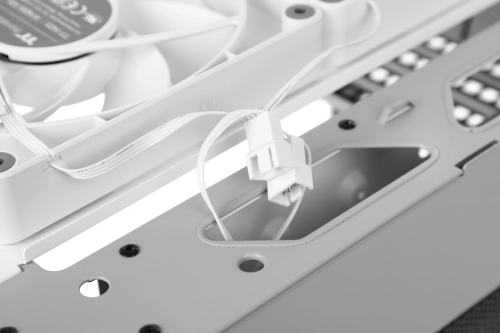 Корпус Thermaltake The Tower 300 LIMESTONE без БП mATX 7x120mm 5x140mm 2xUSB3.0 audio bott PSU (CA-1Y4-00SIWN-00) фото 15