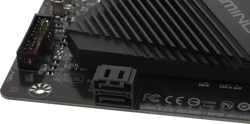 Материнская плата/ MB GIGABYTE AMD B550 sAM4, 4xDDR4(128GB), DVI-D/HDMI 2.1, 1xPCIe 4.0x16, 1xPCIe 3.0x16, 3xPCIe 3.0, 1xLAN, 4xSATA 6Gb/s, 2xM.2, 4xUSB 3.2, 2xUSB 2.0, 1xPS/2, ATX (B550 GAMING X V2) фото 4
