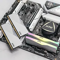 Модуль памяти DIMM DDR5-7200 32GB (16GBx2) RGB AX5U7200C3416G-DCLARWH ADATA