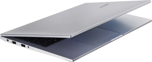 Ноутбук Maibenben M557 Ryzen 7 5825U 16Gb 512Gb SSD 15.6