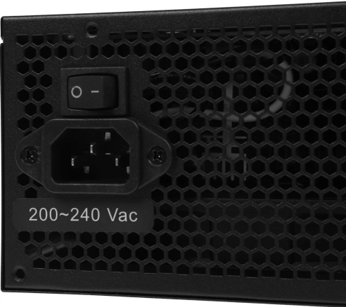 Блок питания Aerocool ATX 650W VX PLUS 650W (24+4+4pin) 120mm fan 3xSATA RTL (VX-650 PLUS) фото 2