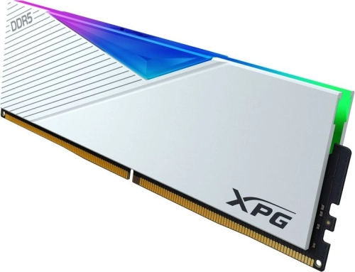 Модуль памяти DIMM 32GB (16GBx2) DDR5-6400 RGB AX5U6400C3216G-DCLARWH ADATA фото 4